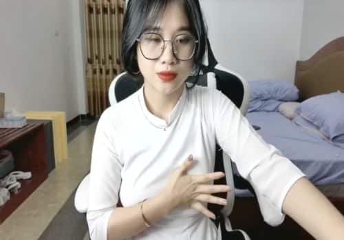 Anna Gấu Clip Livestream Thủ Dâm Sextoy Cực Đỉnh